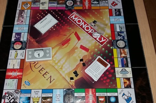 Deskovka: Monopoly :-)