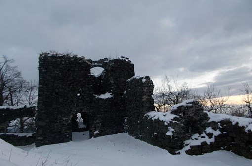Zřícenina hradu Ronov na Českolipsku