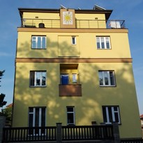 slunce z mozaiky