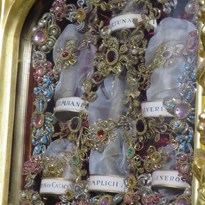 16 - Detail ostatkového oltáře