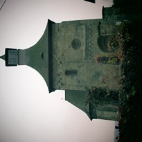 5 - Románský kostelík sv. Mikuláše, jedna z nejstarších památek na Mladoboleslavsku (stojí)
