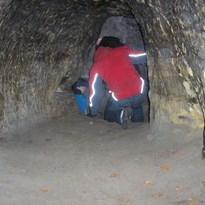 10 - v jeskyni