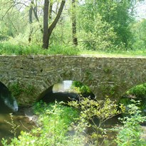 Kamenný mostek u lokality Čtvrtý hamr.