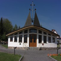Sousední kostel
