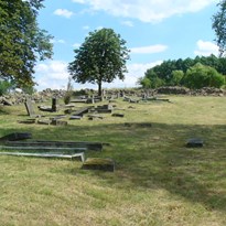 Zbytky starého židovského  hřbitova před Rousínovem