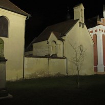 kostely v Tetíně