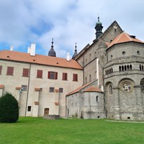Bazilika a zámek Třebíč.
